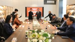 <b>通过多渠道、多条理</b>